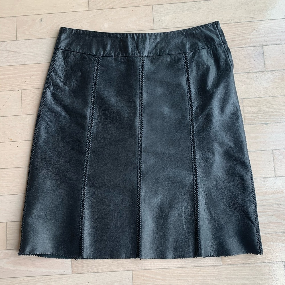 Genuine leather skirt